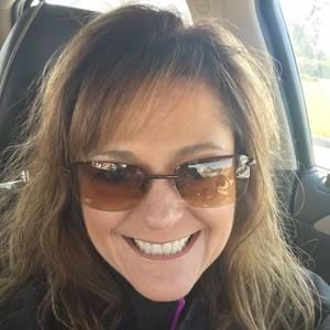 Meet your Posher, Lori